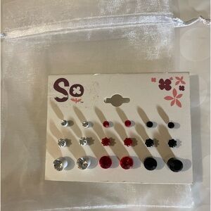 BRAND: SO, EARRINGS SET